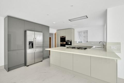 5 bedroom detached house to rent, Love Lane, Bexley, DA5