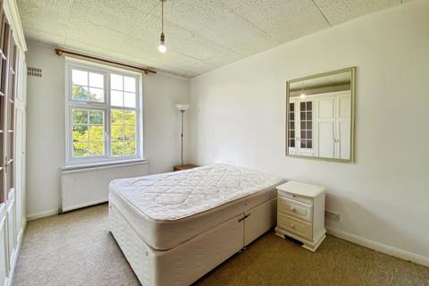 undefined, Watling Avenue, Edgware, HA8