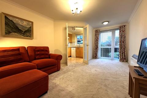 undefined, Kirk Brae, Cults, Aberdeen, AB15