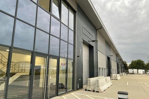 Research & development facility to rent, Concord Rd London W3 0BF