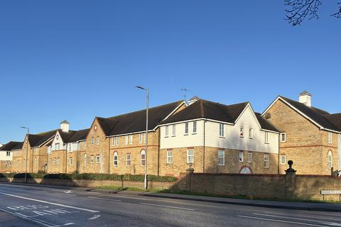 2 bedroom flat for sale, London Road, Benfleet SS7