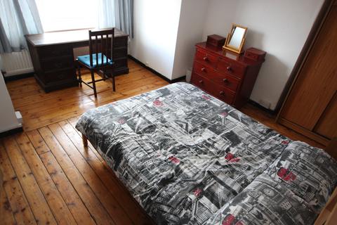 2 bedroom house to rent, Grimthorpe Place, Headingley, Leeds