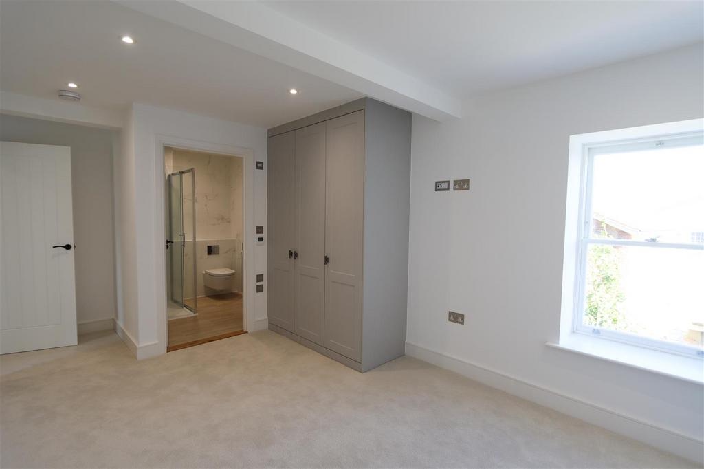 Master bed edit 2 .jpg