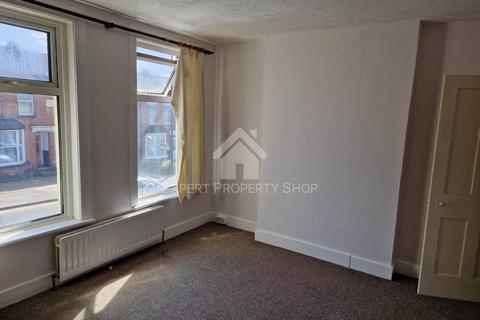 1 bedroom in a house share to rent, Sheals Crescent, Maidstone