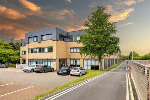 undefined, 17 Capital Drive, Milton Keynes MK14