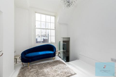 undefined, Oriental Place, Brighton, BN1