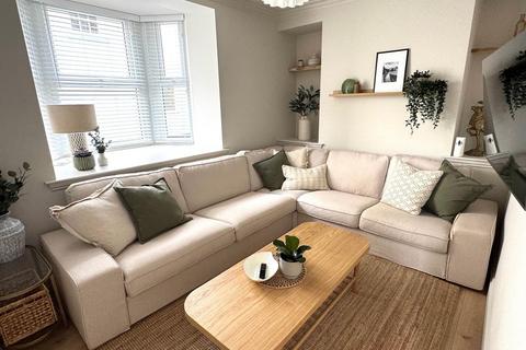 4 bedroom end of terrace house for sale, Lansdowne Terrace, Brecon, Powys.