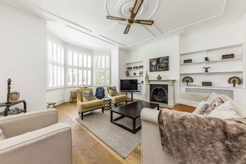 4 bedroom flat to rent, Alexandra Park Road, London N10