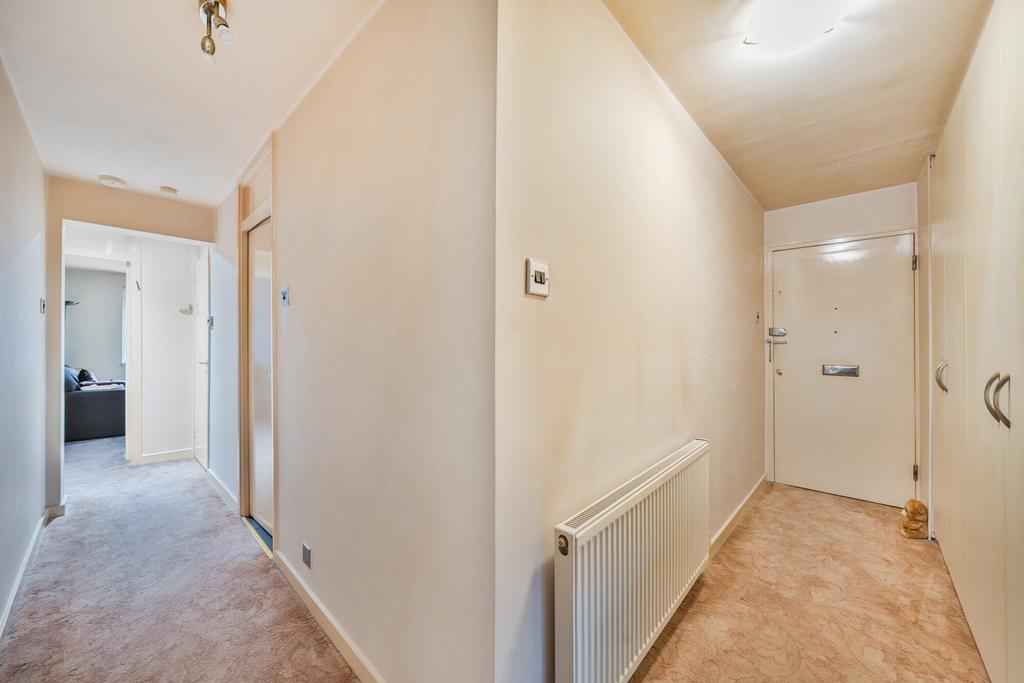 1386387-20-692d95...