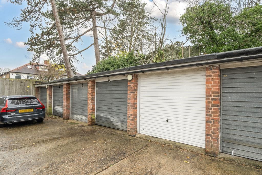 1386387-18-692d96...