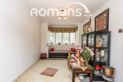 undefined, Whitehouse Close, Farnborough, GU14