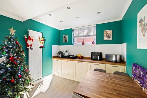 undefined, Queens Avenue, Elms Vale, Dover, CT17