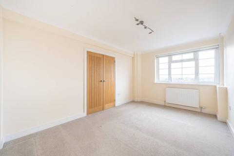 undefined, Ashford Court, Gladstone Park, London, NW2
