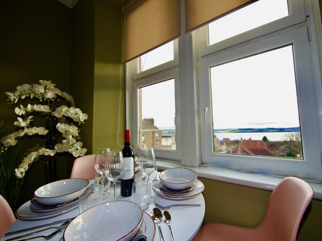 Dining in style