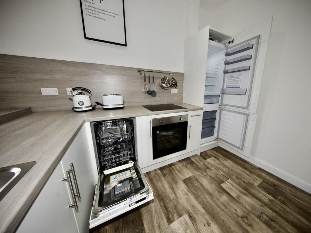 259 3-3 Kitchen