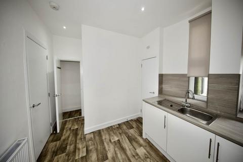 1 bedroom flat to rent, Blackness Road, Dundee,