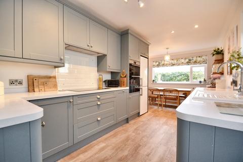 3 bedroom detached bungalow for sale, Broadstone