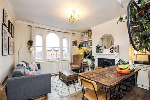 undefined, Stanley Road, Teddington TW11