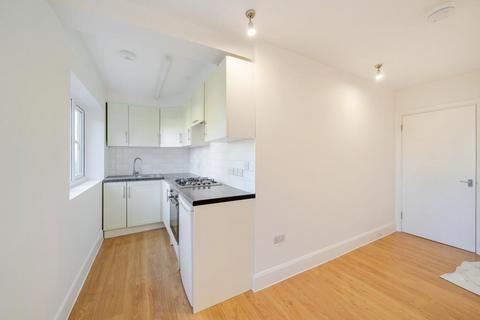 undefined, Summers Lane, North Finchley, N12