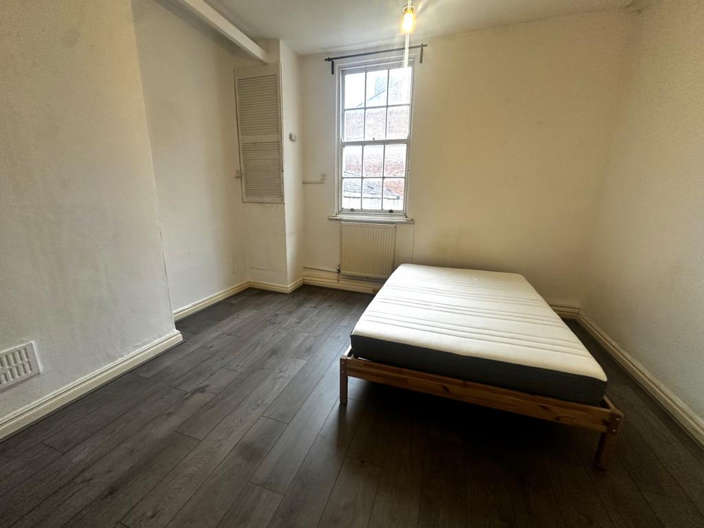 Flat 4, 1 Stanley Terrace