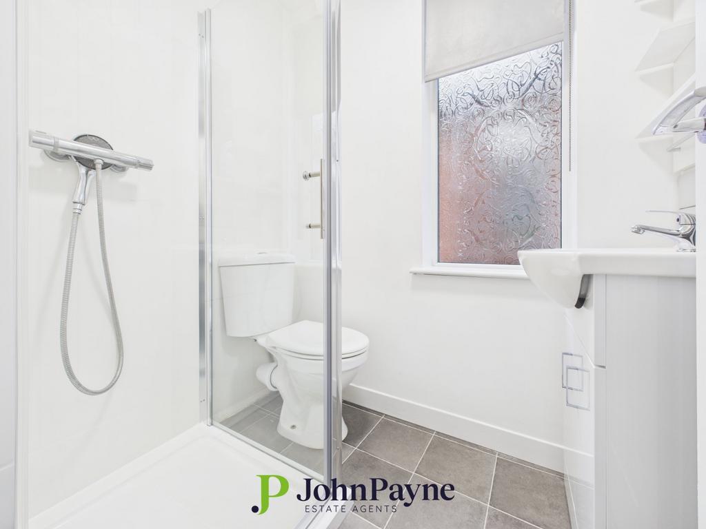 1st Floor Shower