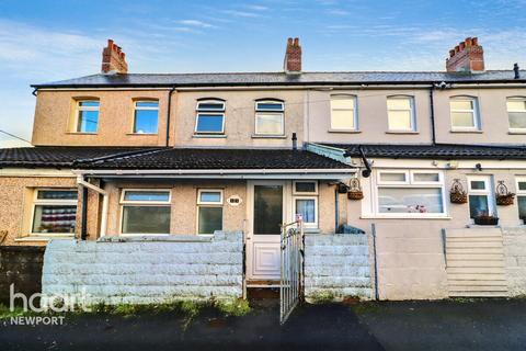 3 bedroom terraced house to rent, Gladstone Terrace, PONTYPOOL