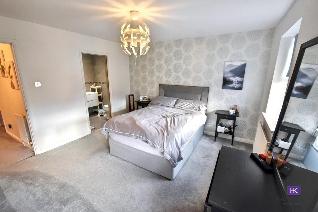 Main bedroom