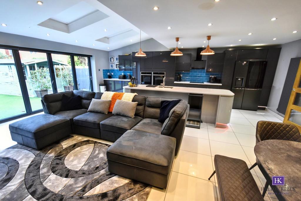 Open plan family kitchen