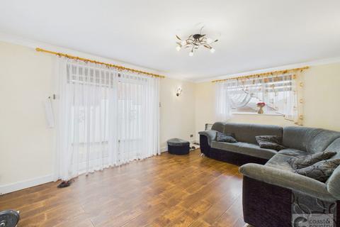 3 bedroom semi-detached house for sale, Brownhills Road, Newton Abbot