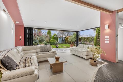 undefined, Causeway End, Felsted, Dunmow, Essex