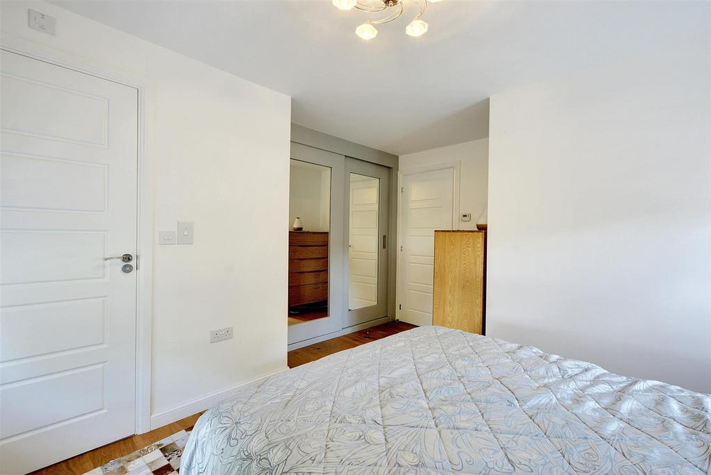 Bedroom 1 2.jpeg