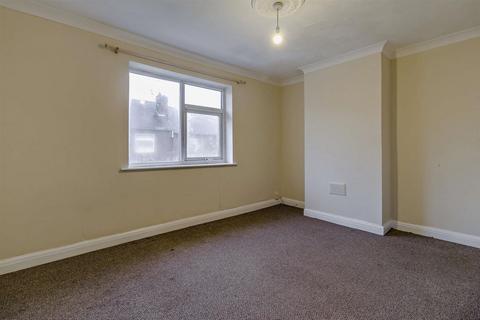2 bedroom terraced house for sale, Scarth Avenue, Doncaster DN4