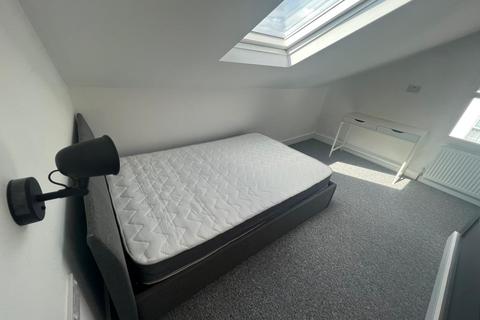 5 bedroom house share to rent, Randall Street, Maidstone, Kent, ME14