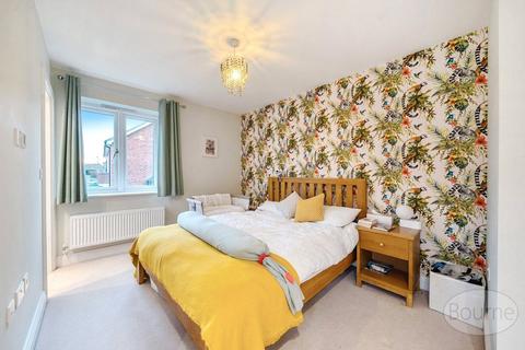 4 bedroom detached house for sale, Stroudfields, Petersfield, Hampshire, GU32