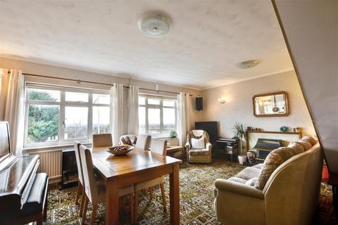 4 bedroom detached bungalow for sale, Cleve Avenue, Toton