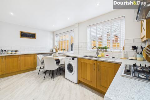 3 bedroom semi-detached house for sale, Hurstmead Drive, Stafford ST17