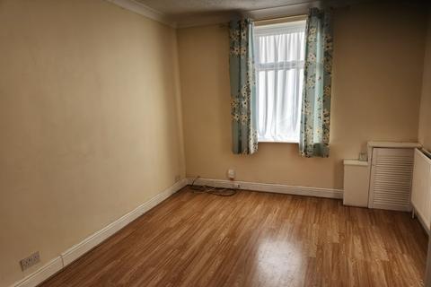 2 bedroom terraced house for sale, Glassbrook Road, Rushden NN10