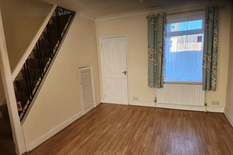 2 bedroom terraced house for sale, Glassbrook Road, Rushden NN10
