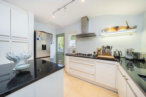 undefined, Burnbury Road, London SW12