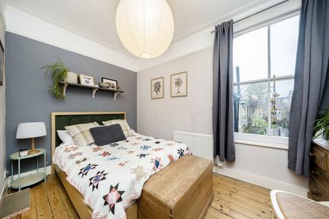 undefined, Burnbury Road, London SW12