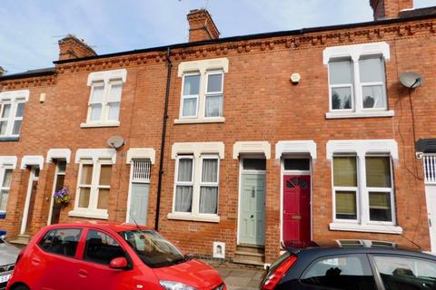 3 bedroom terraced house to rent, Avenue Road Extension, Leicester LE2