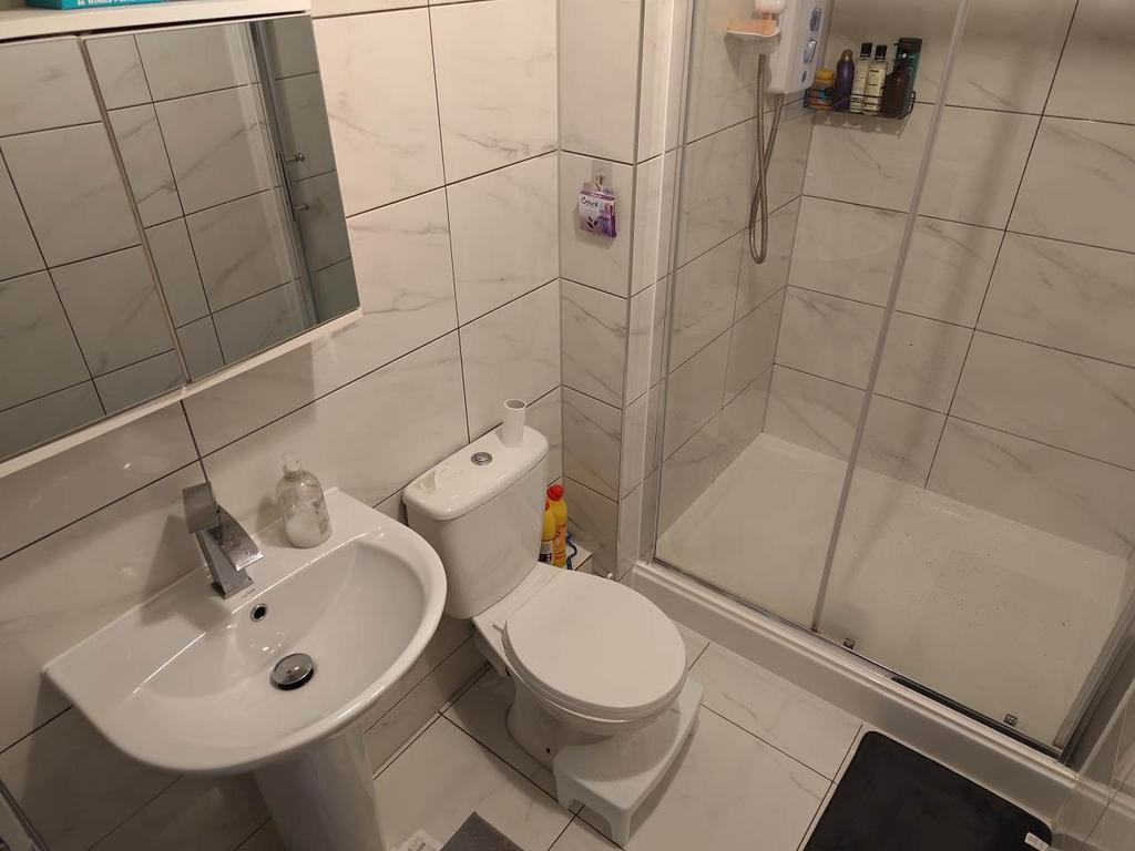 Shower room (3)