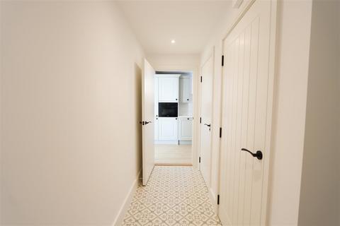 2 bedroom house to rent, La Grande Route De St Clement, St Clement JE2
