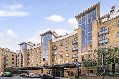 Wapping High Street, London E1W