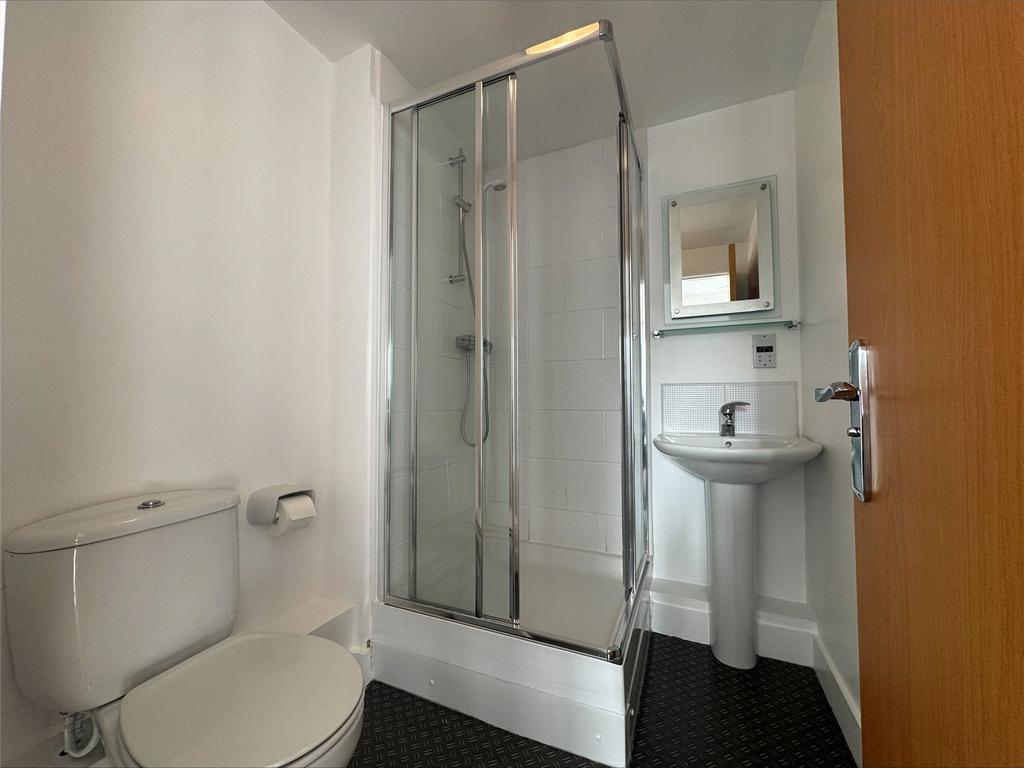 Master Ensuite
