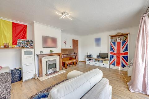 undefined, Curling Tye, Basildon, SS14