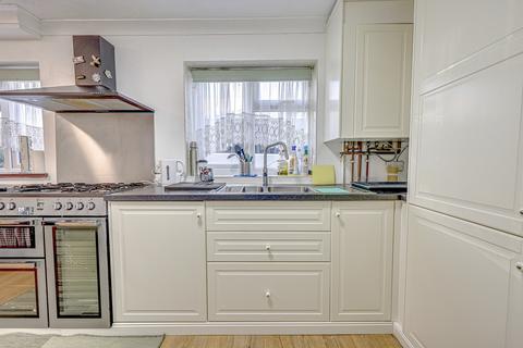 undefined, Curling Tye, Basildon, SS14