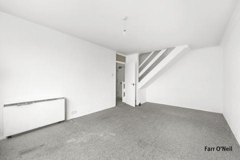 2 bedroom flat for sale, Long Green, Chigwell, IG7