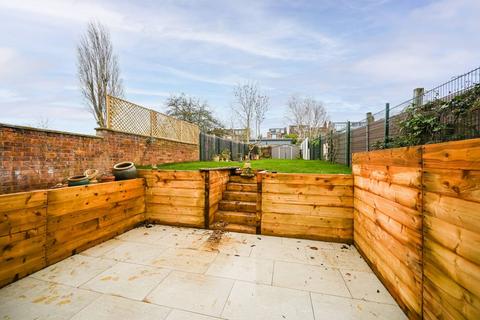 undefined, Halliwick Road, N10, Muswell Hill, London, N10
