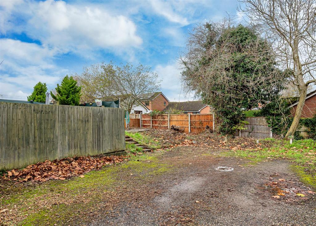 44a Hook Farm Road-9.jpg